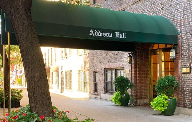 Studio, 1 bath, $3,050, Unit 912