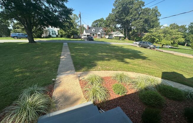 One Level Brick House Near University of Lynchburg