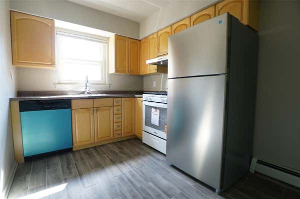 20312 42 AVE