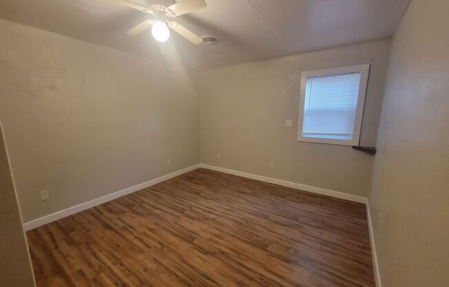 4 beds, 1 bath, $1,050