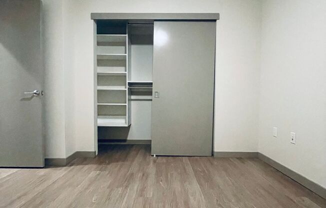 1 bed, 1 bath, 733 sqft, $1,895, Unit 501