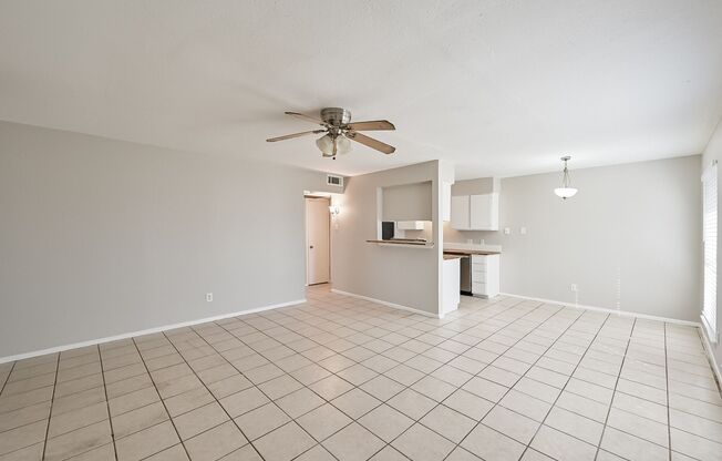 1 bed, 1 bath, 754 sqft, $875