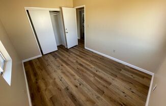 3 beds, 1 bath, $1,250