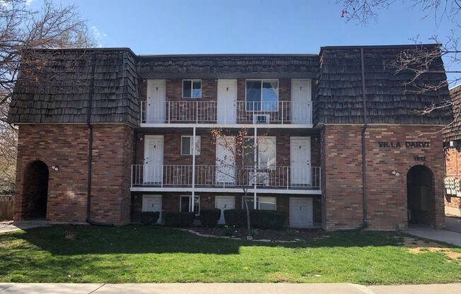 1 bed, 1 bath, 600 sqft, $1,165, Unit 09