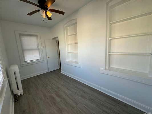 3 beds, 1 bath, $3,500, Unit 2