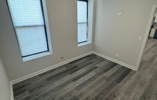 1328 W. 18th Pl