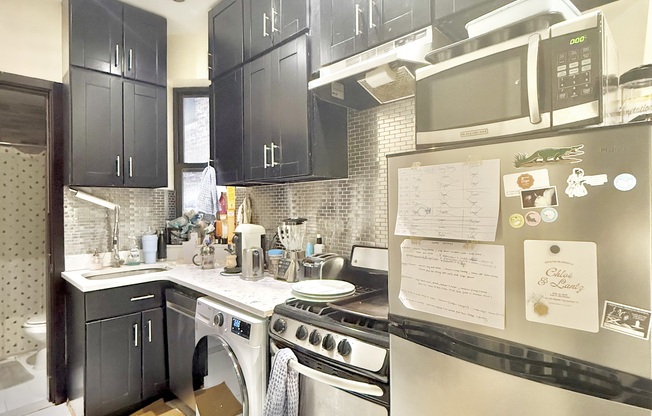 216 W 108 ST