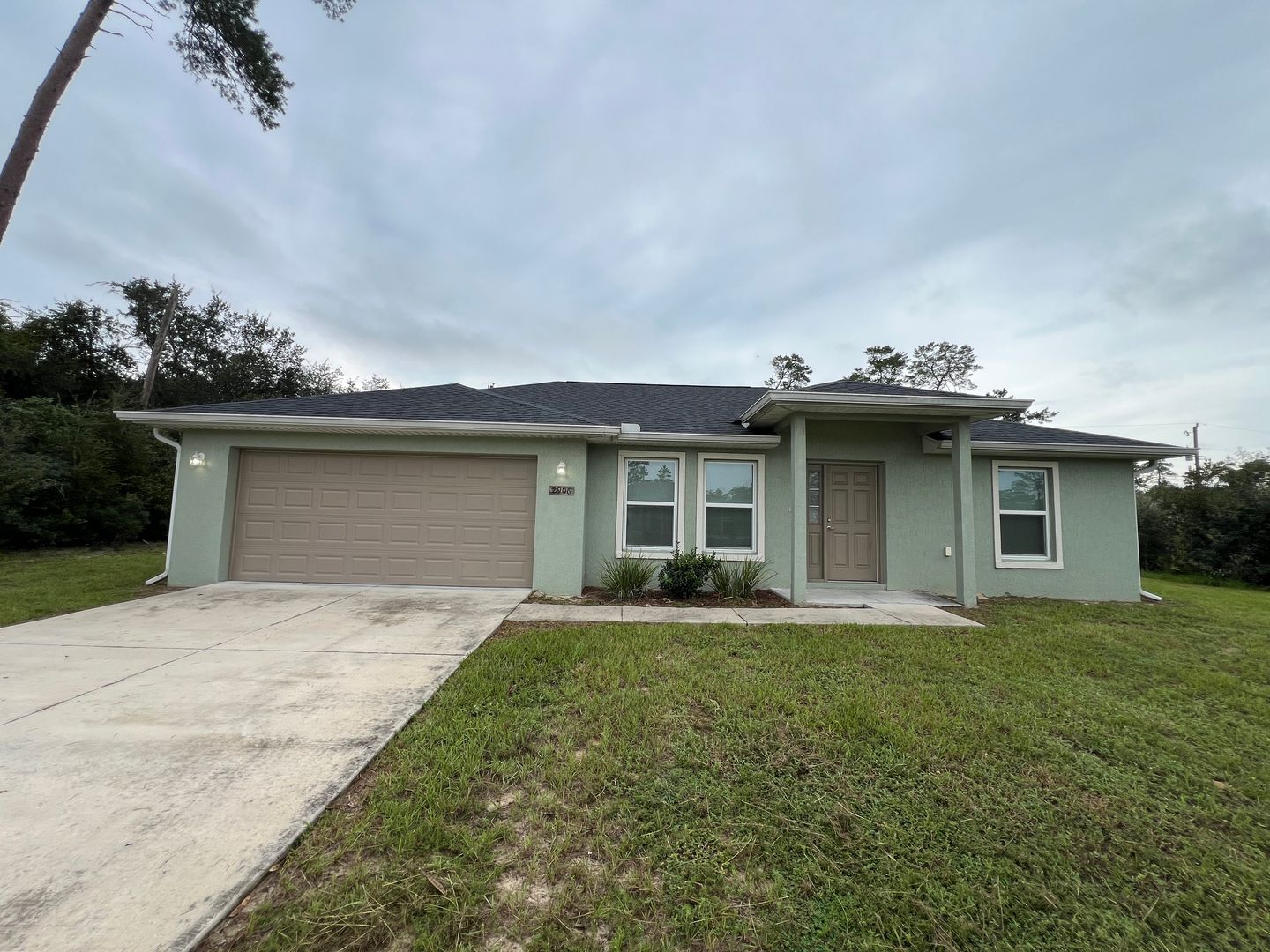 Beautiful 3 bedroom/2 bath Home in Ocala!!