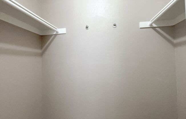 2 beds, 2 baths, $1,450, Unit # 224