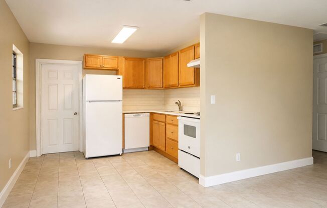 3 Bedroom, 1 Bathroom Home for Rent in Tampa!