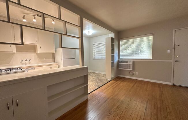 2508 L Street – Classic Midtown Living