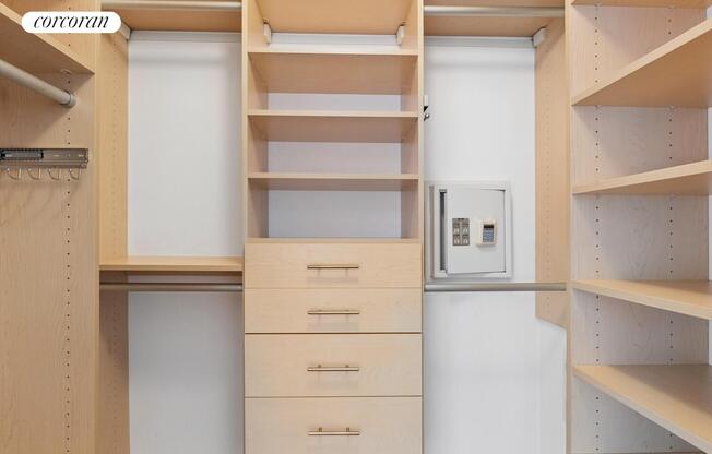 Studio, 1 bath, 480 sqft, $3,900, Unit S10K