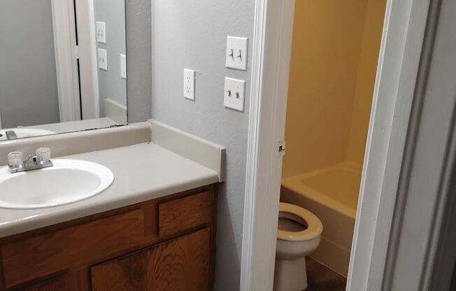 Kentucky Pine Apartments