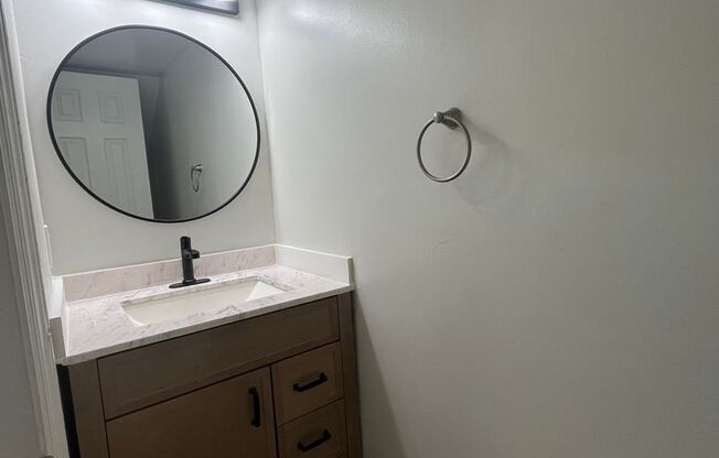 2 beds, 2.5 baths, 1,250 sqft, $2,310, Unit 6860-101