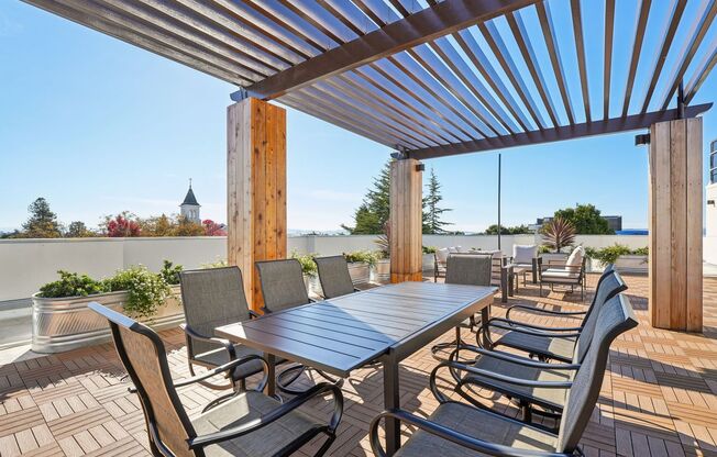 2 beds, 1 bath, 628 sqft, $3,800, Unit 208
