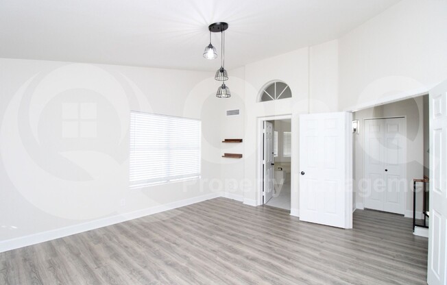 4 beds, 2.5 baths, 2,325 sqft, $2,849
