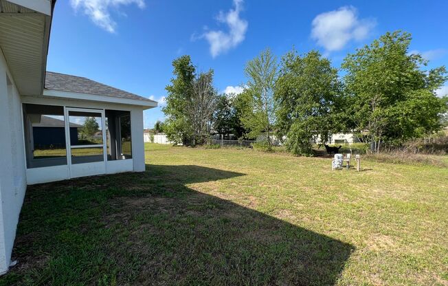 Beautiful 3 BD/2BA Home in Beautiful Ocala!!!