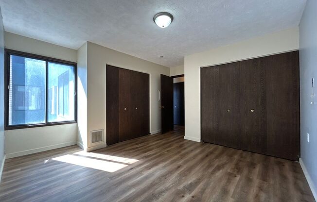 130 S 5 (Hebron,NE)