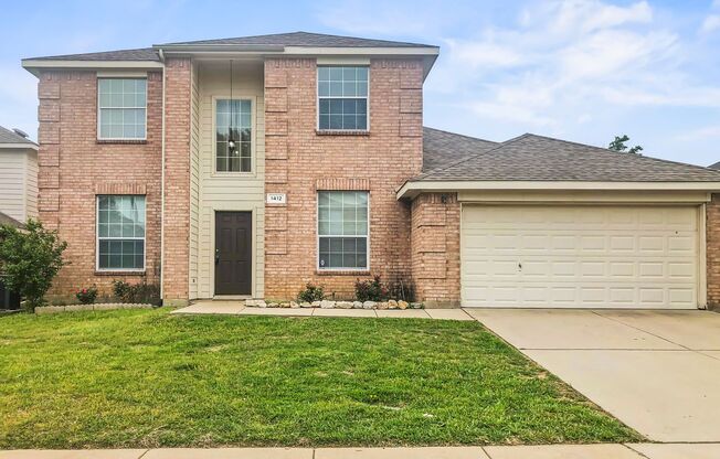 Great Size 2 story home !