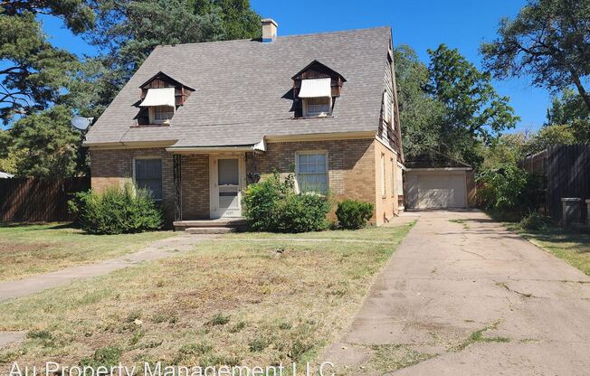 1605 S TRAVIS ST, FRONT