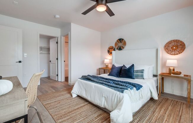 3 beds, 2 baths, 970 sqft, $3,495, Unit 4880-1