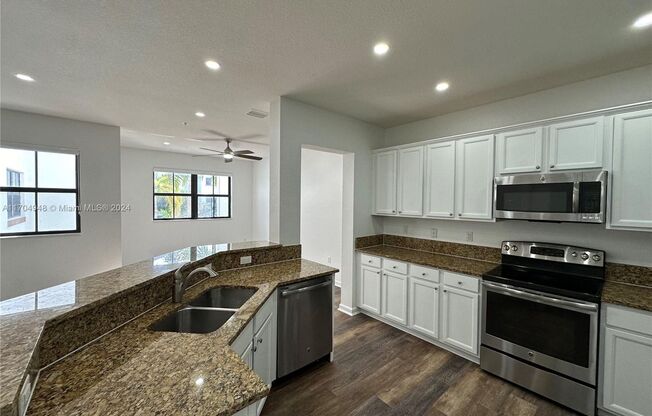 2 beds, 2 baths, 1,088 sqft, $2,995, Unit 10630 NW 88th St appt 203 (A11704948)