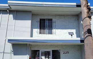 1 bed, 1 bath, 800 sqft, $1,700, Unit Unit H