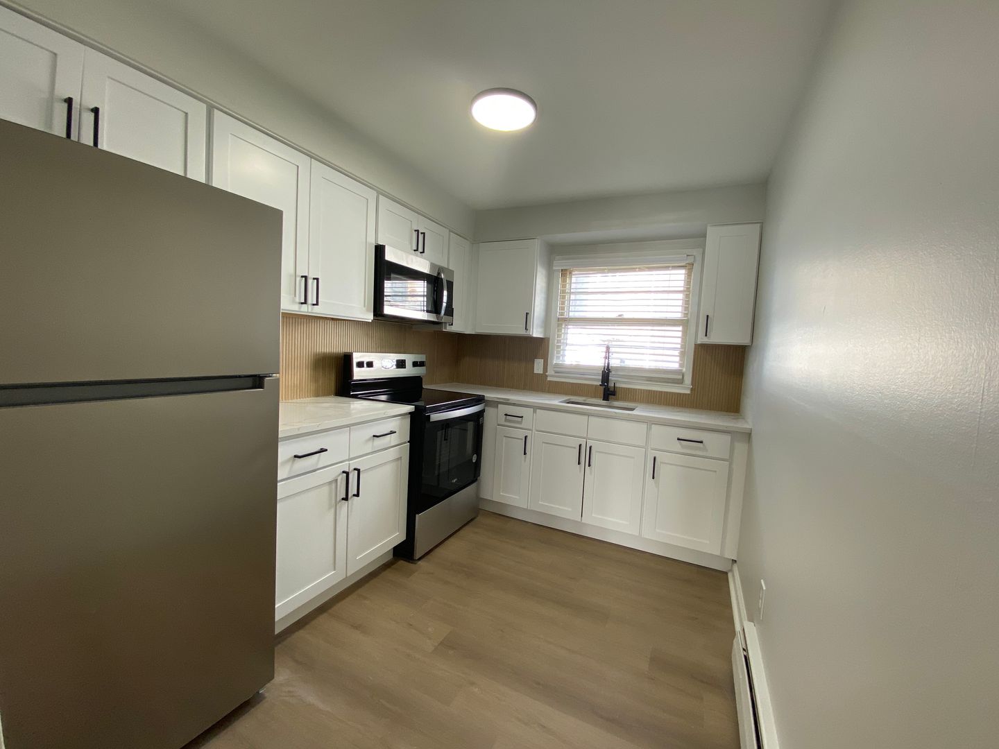 Town House Apts
