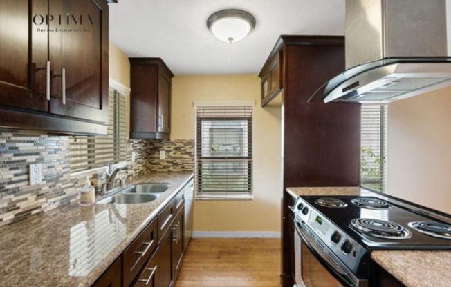 $750 Move-In Special! - Spacious 3-Bedroom Condo with Private Garage in Tarzana!