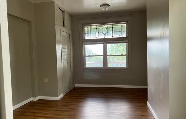 1 bed, 1 bath, 900 sqft, $800, Unit 1