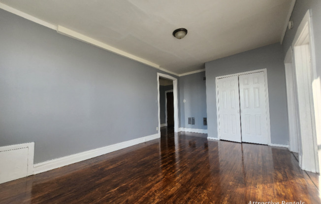 1160 S MASON