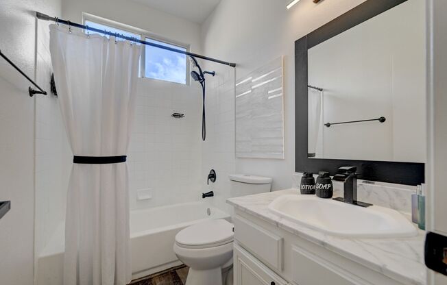 2 beds, 2 baths, $2,300