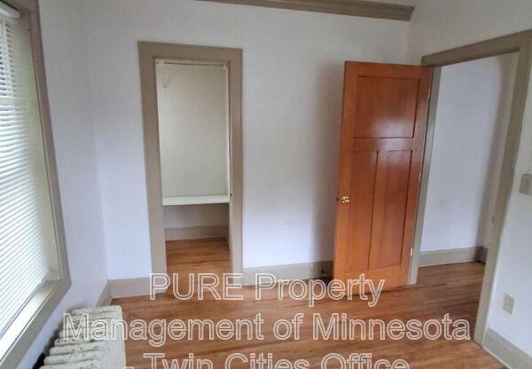 4350 MINNEHAHA AVE