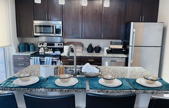 1 bed, 1 bath, $600, Unit 205-B