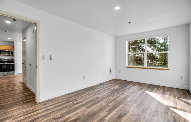 1 bed, 1 bath, 591 sqft, $1,949, Unit 102