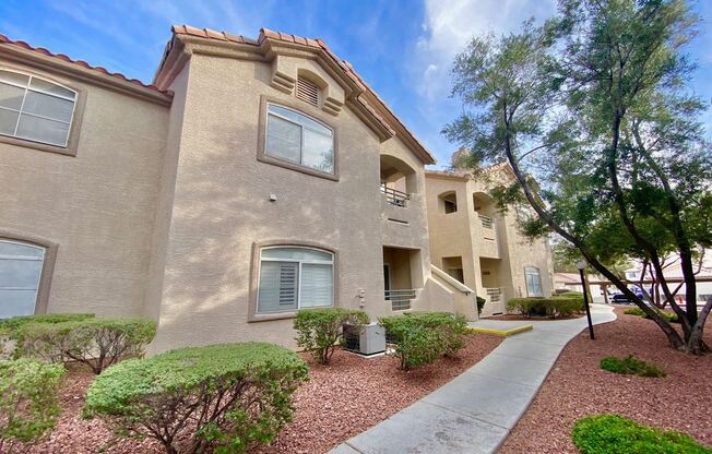 5415 W Harmon Ave #1037