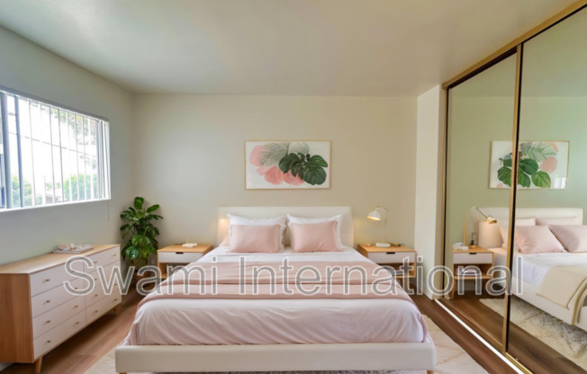 1530 W 260 ST