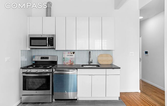 110 BUSHWICK AVE