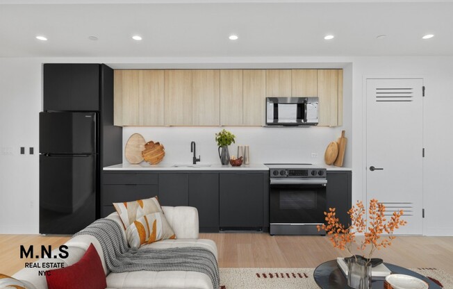 2 beds, 2 baths, $7,114, Unit PH-105