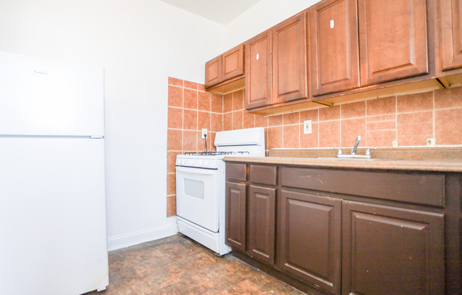 4730 N SPAULDING