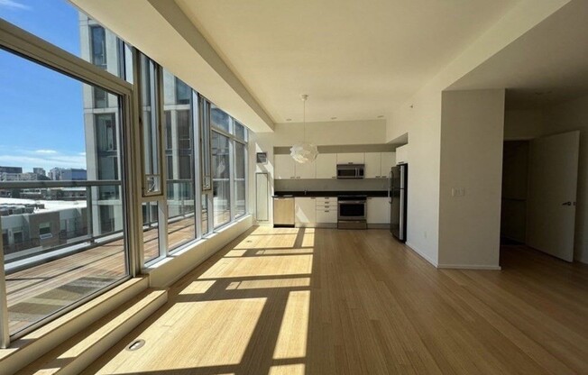 2 beds, 1.5 baths, 1,156 sqft, $5,200, Unit 910