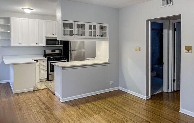 1 bed, 1 bath, 679 sqft, $2,150, Unit 3710-405