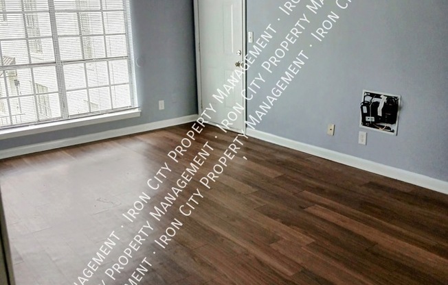 11 EUMAR CT NW