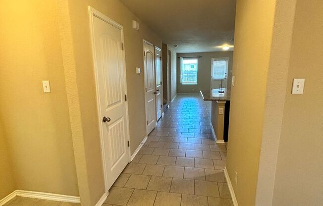 VALLEY RANCH/ Move In ready 5bed 3.5 bath For Rent