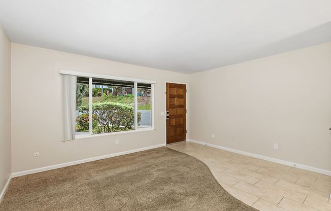 5661 Lake Park Way Unit