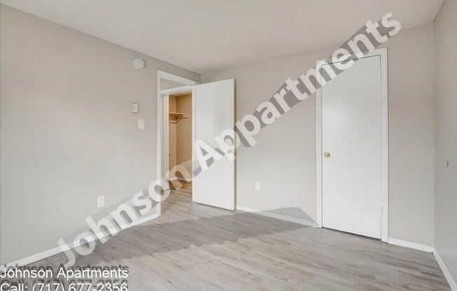 2 beds, 1 bath, 900 sqft, $1,095, Unit 1863 Johnson Rd