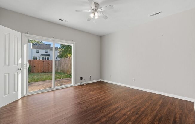 2 beds, 2 baths, $1,995