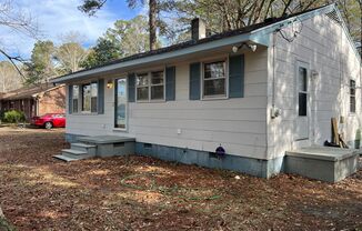 3 beds, 1 bath, $1,200