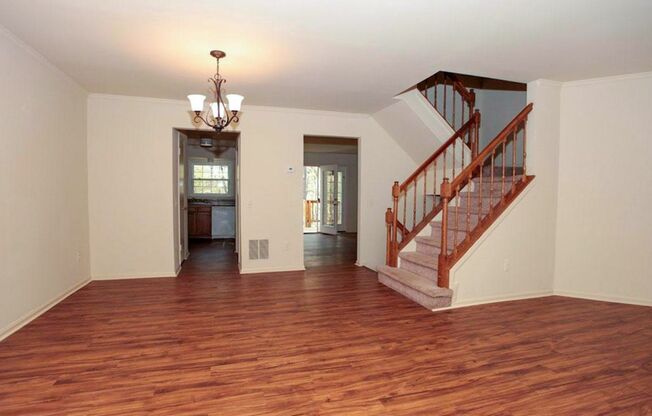 Fantastic 3br End-Unit Town Home in highly sought Silver Spring Neighborhood - Ready mid-June