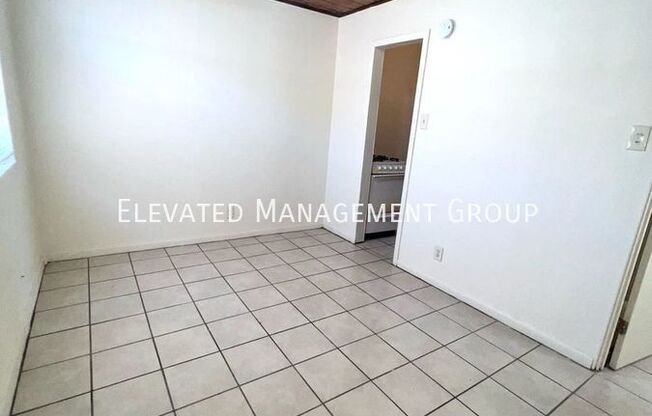 1024 ALVARADO DR SE